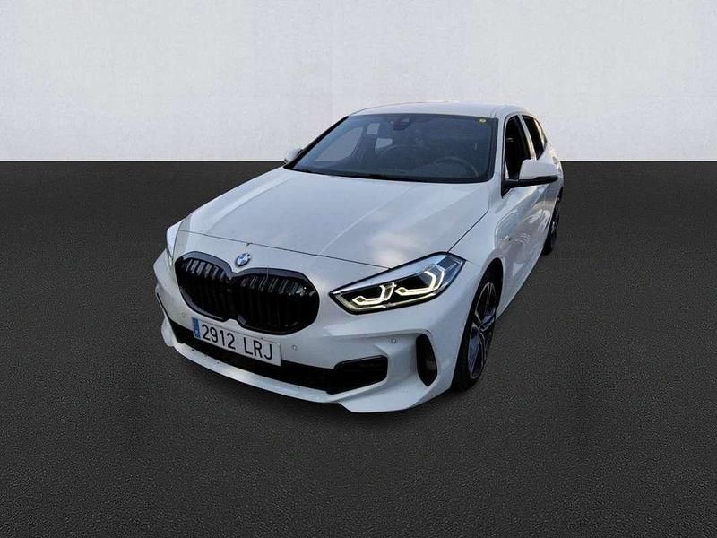 Blanco Usado 2021 BMW 120 Executive Utilitario | 25.300 € (Buen precio) - Imagen 1/4