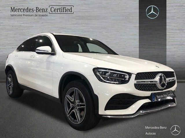 Usado Mercedes GLC300e AMG line 306 CV (225 kW) 2023 Blanco polar