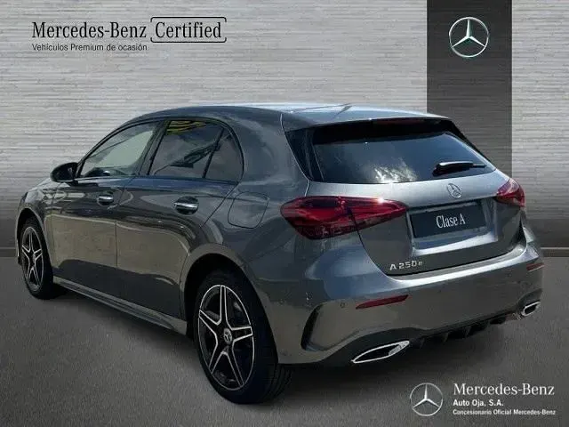 Usado Mercedes A250 163 CV (119 kW) 2026