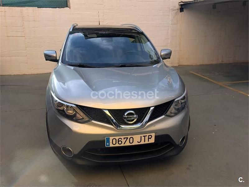 Gris / plata Usado 2016 Nissan Qashqai Tekna SUV | 15.500 € (Un poco caro) - Imagen 1/4