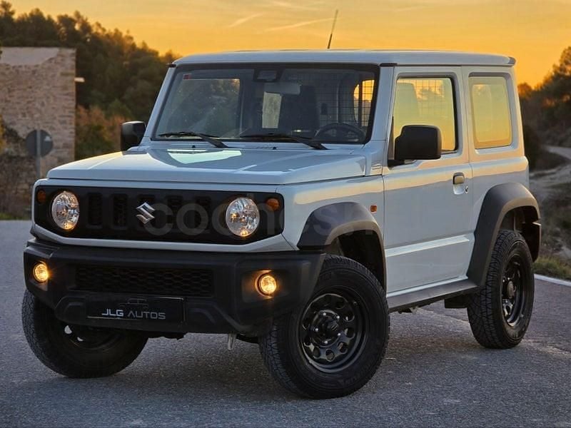 Usado Suzuki Jimny 102 CV (75 kW) 2023 Blanco SUV