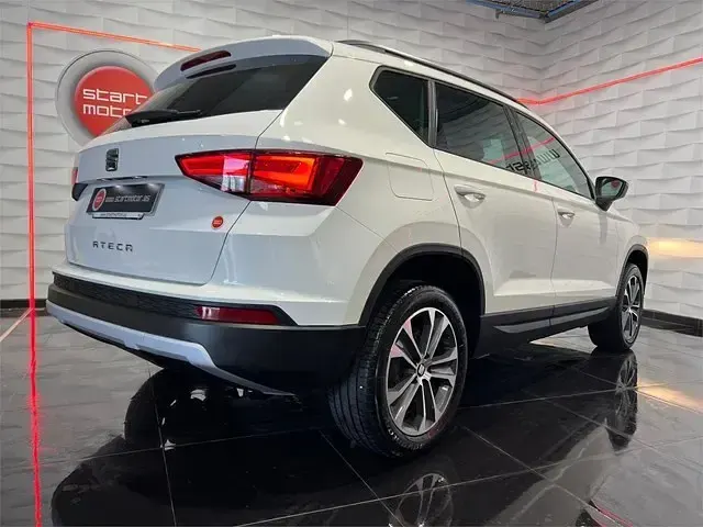 Usado Seat Ateca Style 115 CV (84 kW) 2020 Blanco SUV