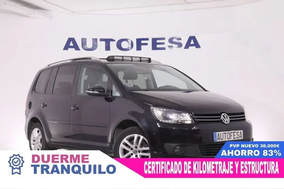Usado VW Touran Advance 140 CV (102 kW) 2012 Negro Monovolumen