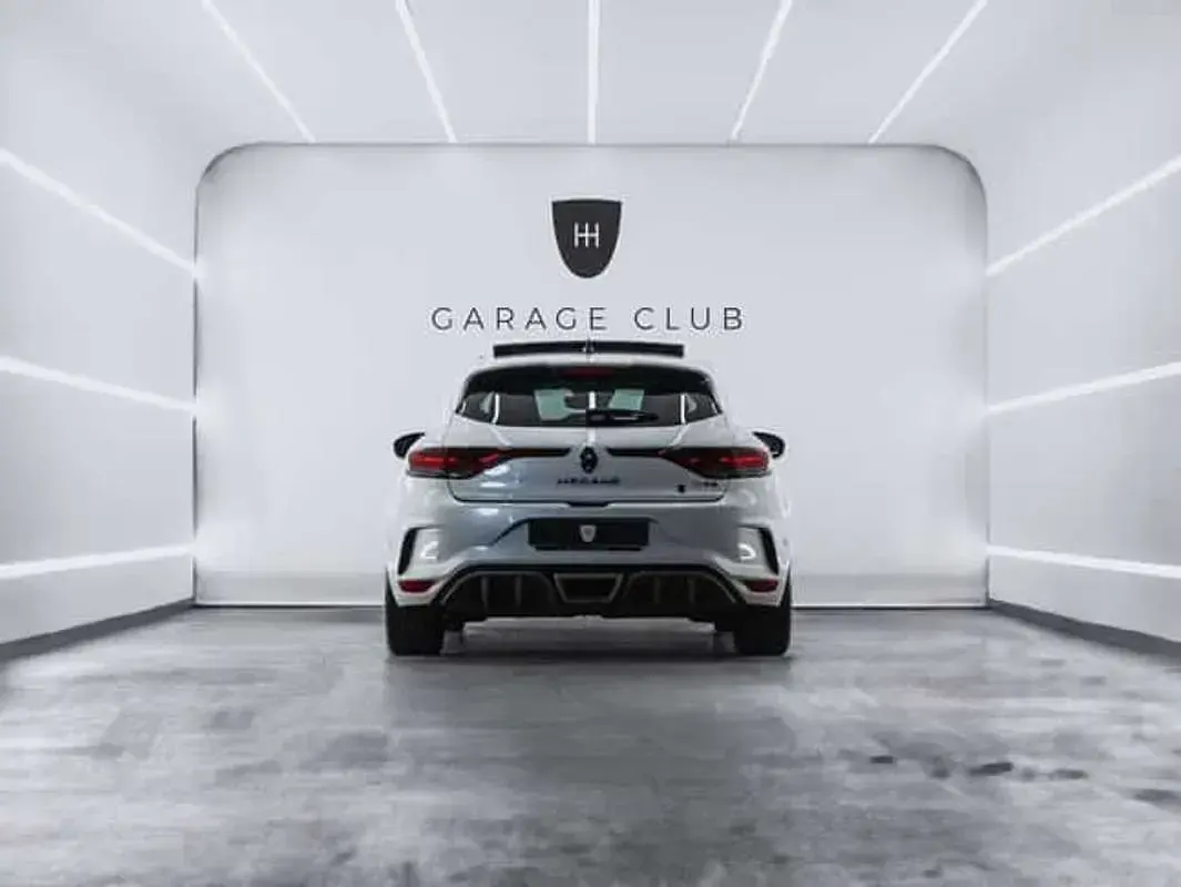 Usado Renault Mégane IV Trophy 300 CV (220 kW) 2023 Blanco Utilitario