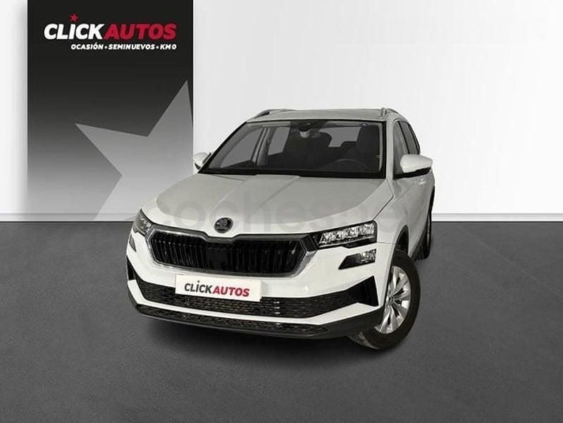 Usado Skoda Karoq Ambition 150 HP (110 kW) 2023 Branco SUV
