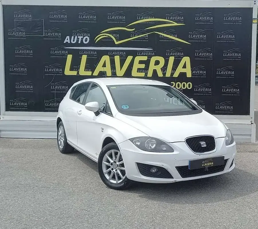 Usado Seat Leon Copa 105 CV (77 kW) 2012 Blanco Utilitario