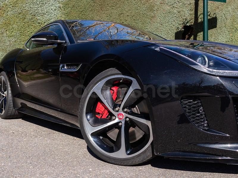 Usado Jaguar F-Type R 550 CV (404 kW) 2016 Negro Coupe