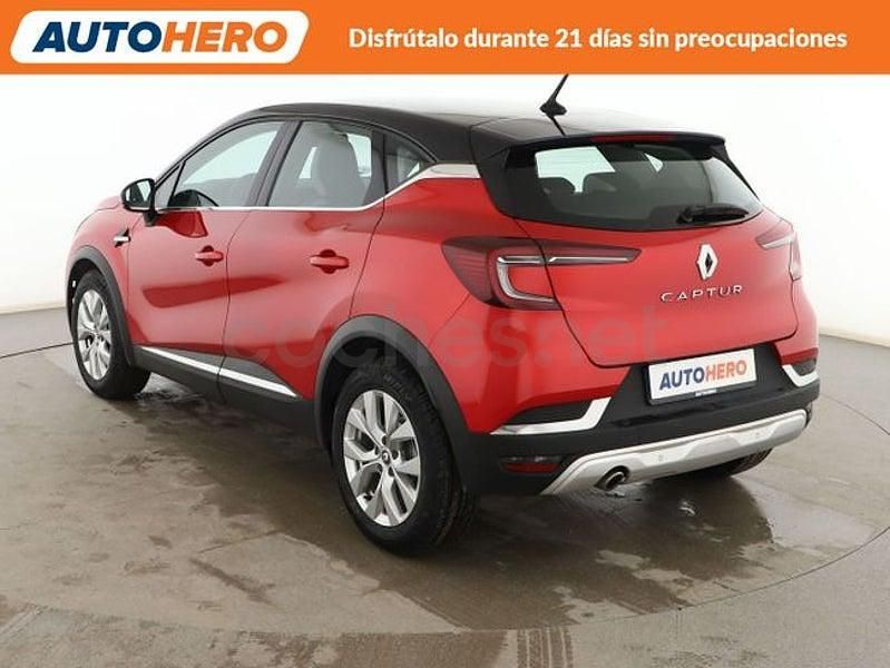 Usado Renault Captur Zen 116 CV (85 kW) 2021 Rojo SUV