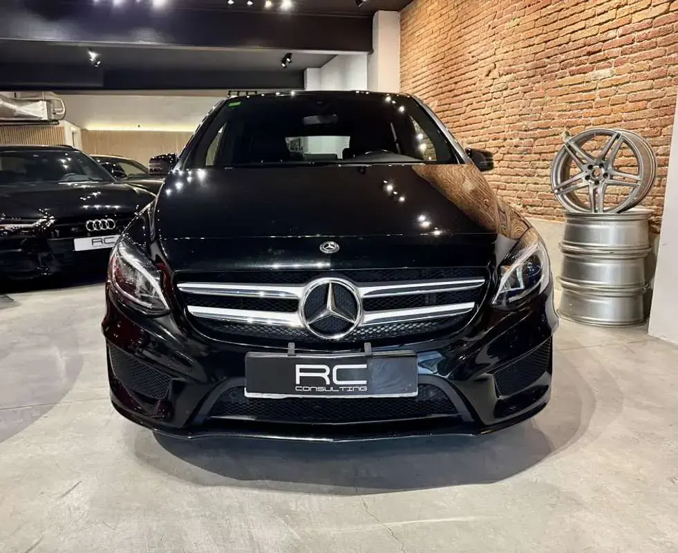 Brugt Mercedes B180 122 HK (89 kW) 2017 Sort MPV