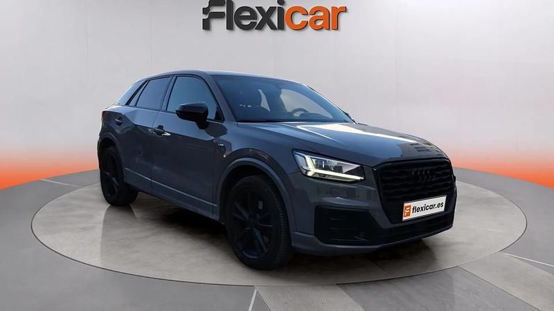 Usado Audi Q2 Advanced Plus 116 CV (85 kW) 2019 Gris SUV