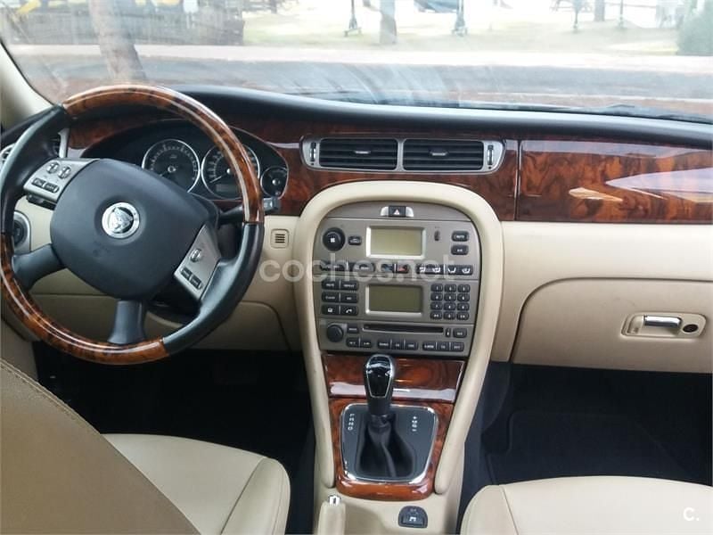 Usado Jaguar X-type Executive 145 CV (106 kW) 2009 Negro Berlina