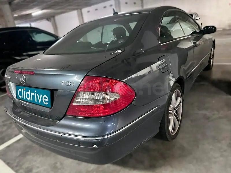 Usado Mercedes CLK320 Avantgarde 224 CV (164 kW) 2007 Gris / plata Descapotable