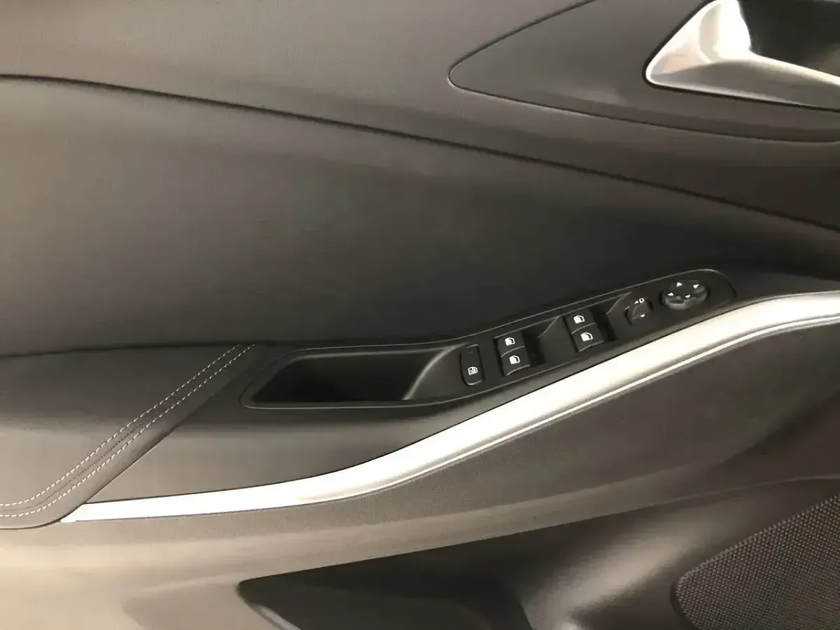 Usado Opel Grandland X S 130 CV (95 kW) 2023 Gris SUV