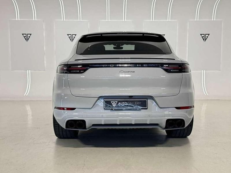 Usado Porsche Cayenne 470 CV (345 kW) 2023 Gris SUV