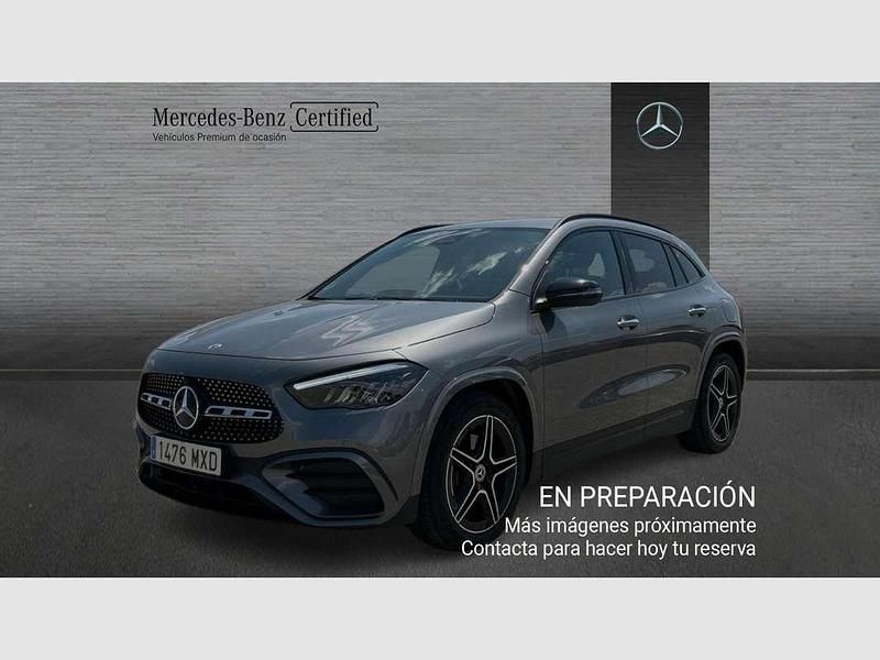 Gris Usado 2024 Mercedes GLA200 SUV | 41.990 € (Precio justo) - Imagen 1/4