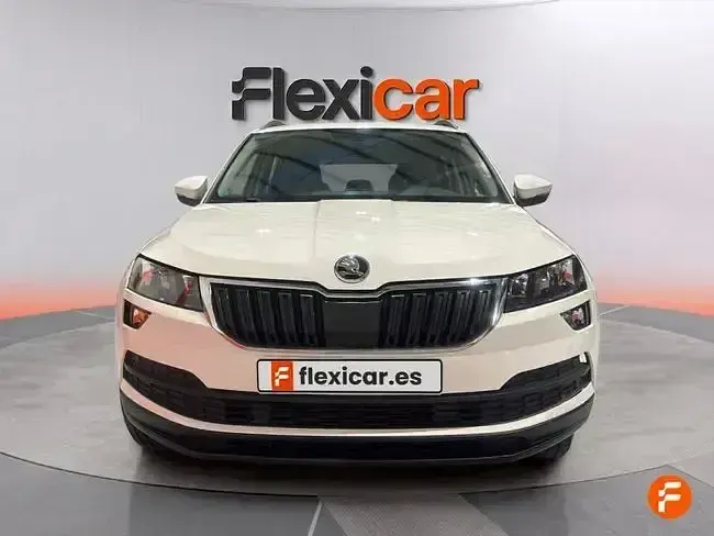 Usado Skoda Karoq Ambition 150 CV (110 kW) 2021 Gris SUV