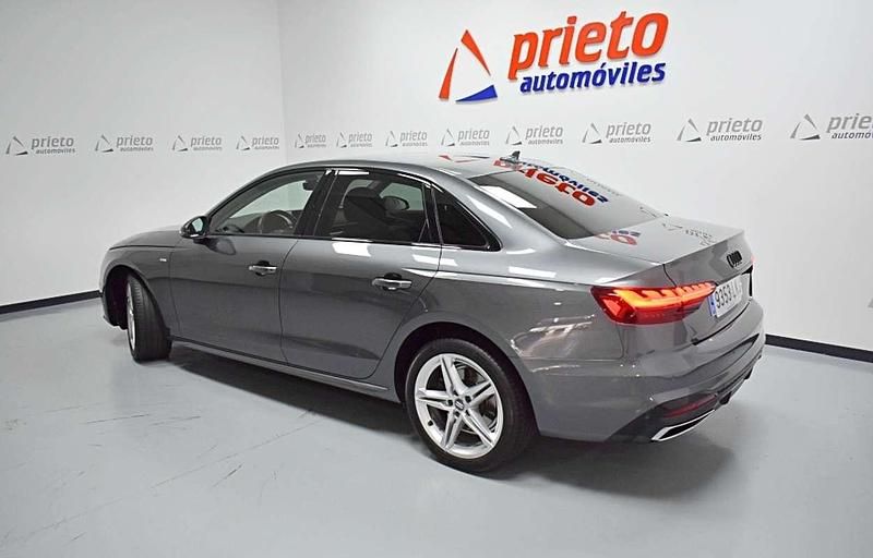 Usado Audi A4 Advanced Plus 163 CV (119 kW) 2020 Gris Berlina