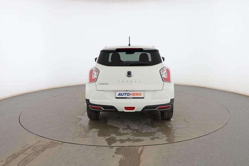Gebraucht SsangYong Tivoli Limited 115 PS (84 kW) 2019 Weiß SUV