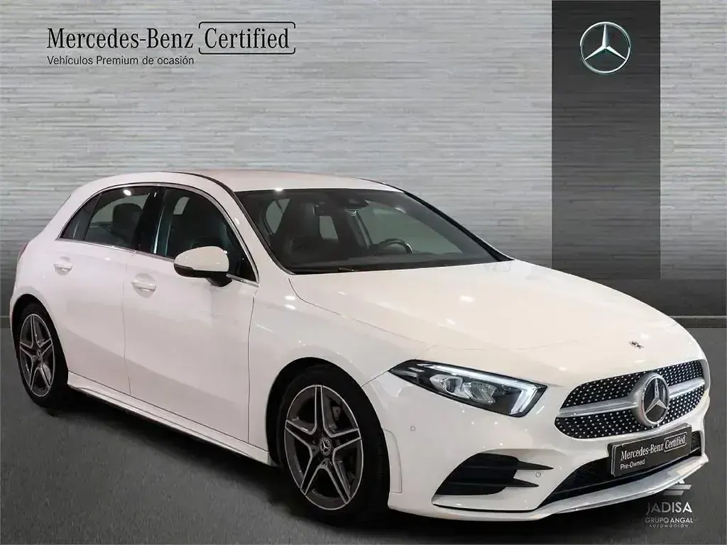 Usado Mercedes A180 136 CV (100 kW) 2022 Blanco polar Berlina
