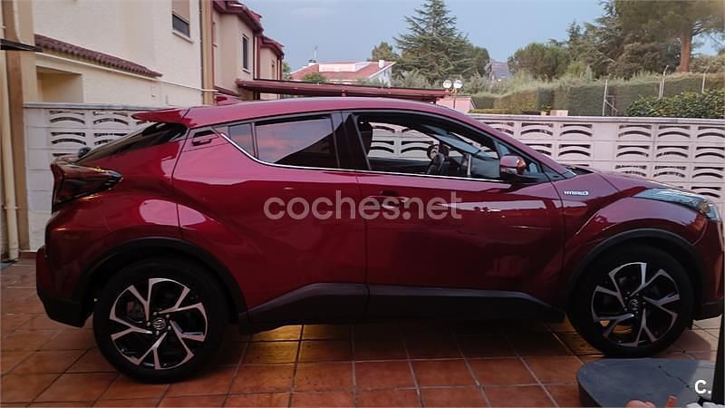 Granate Usado 2018 Toyota C-HR Advance SUV | 19.900 € (Precio justo) - Imagen 1/4