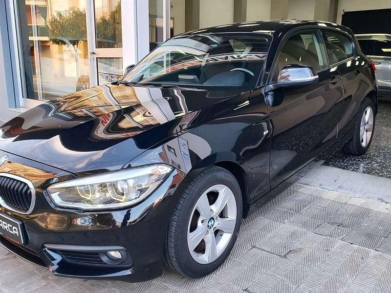 Negro Usado 2016 BMW 116 Utilitario | 13.500 € (Un poco caro) - Imagen 1/4