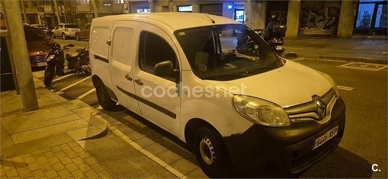 Usado Renault Kangoo SE 90 CV (66 kW) 2016 Blanco Familiar