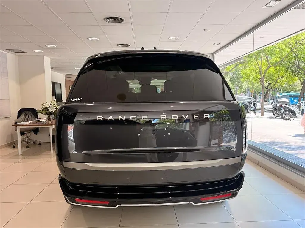 Nuevo Land Rover Range Rover HSE 460 CV (338 kW) 2026 Carpathian grey SUV
