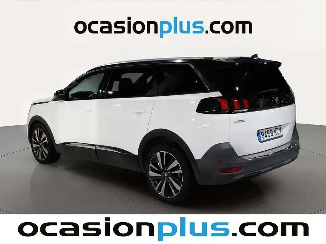 Usado Peugeot 5008 Allure 131 CV (96 kW) 2019 Blanco SUV