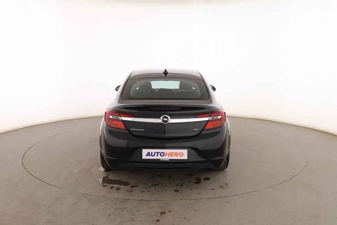 Usado Opel Insignia Excellence 136 CV (100 kW) 2017 Negro Berlina