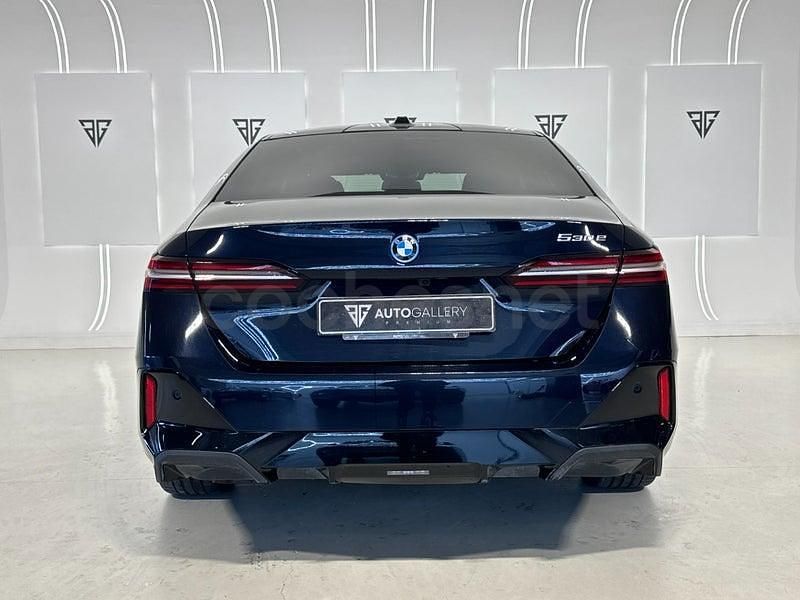 Usado BMW 530e M Sport 299 CV (219 kW) 2025 Negro Berlina