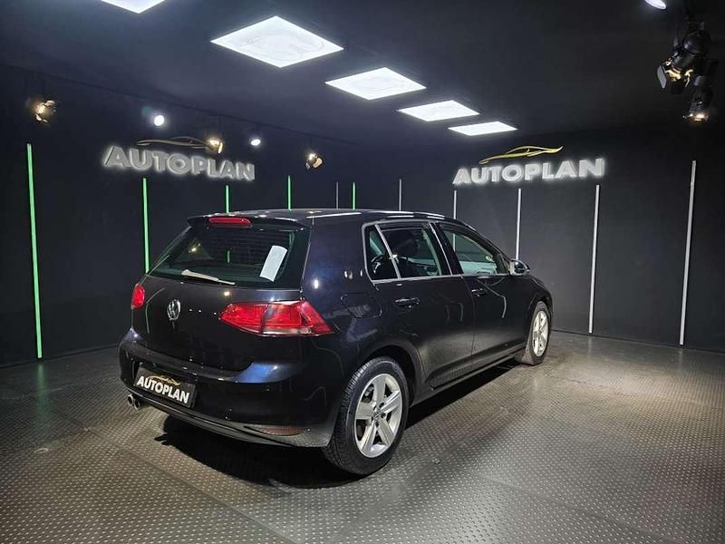 Usado VW Golf VII Advance 150 CV (110 kW) 2013 Negro Utilitario