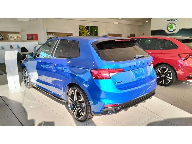 Nuevo Skoda Fabia Monte Carlo 150 CV (110 kW) 2025 Utilitario