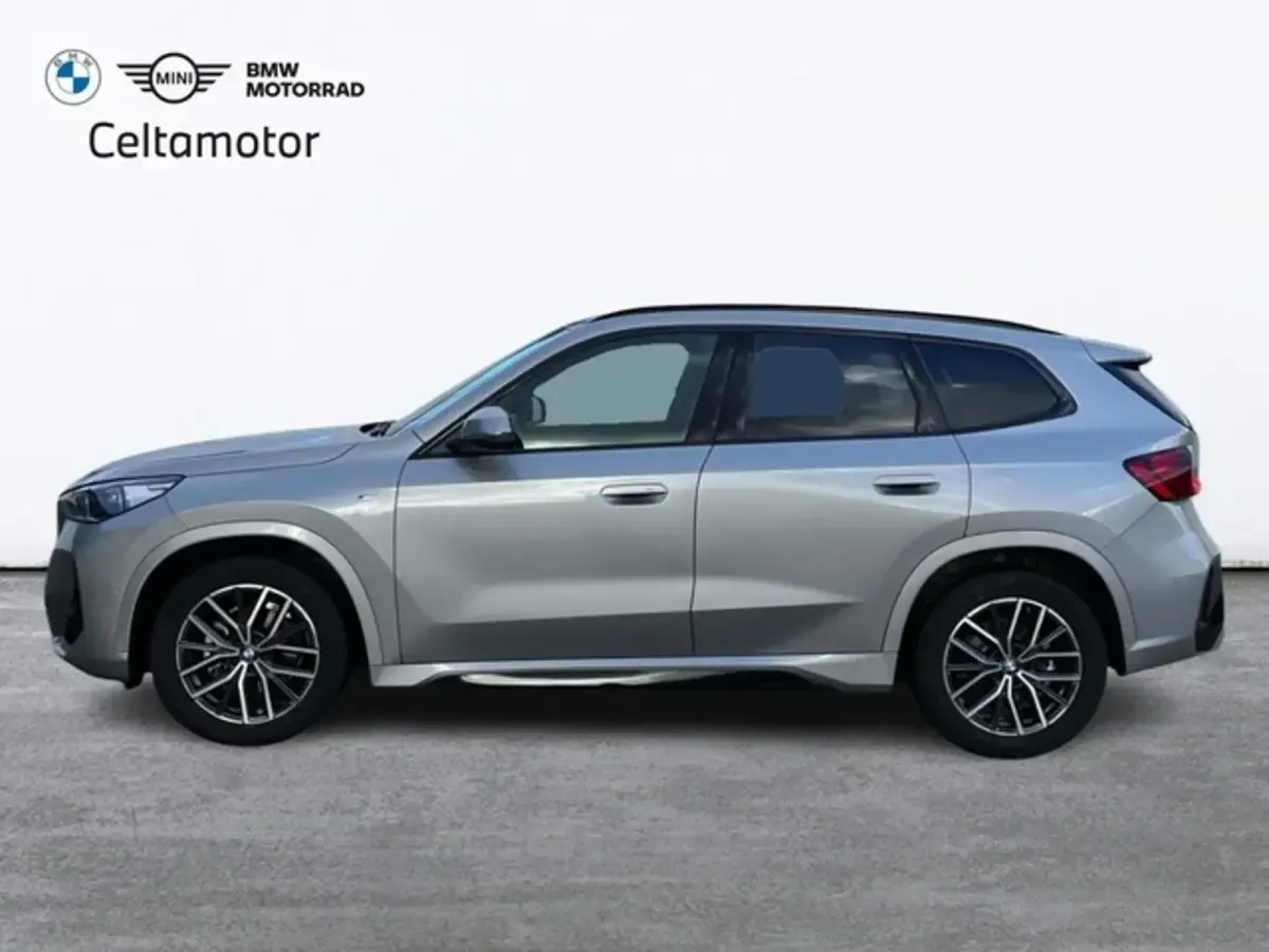 Usado BMW X1 Comfort Edition 163 CV (119 kW) 2025 Gris plata SUV