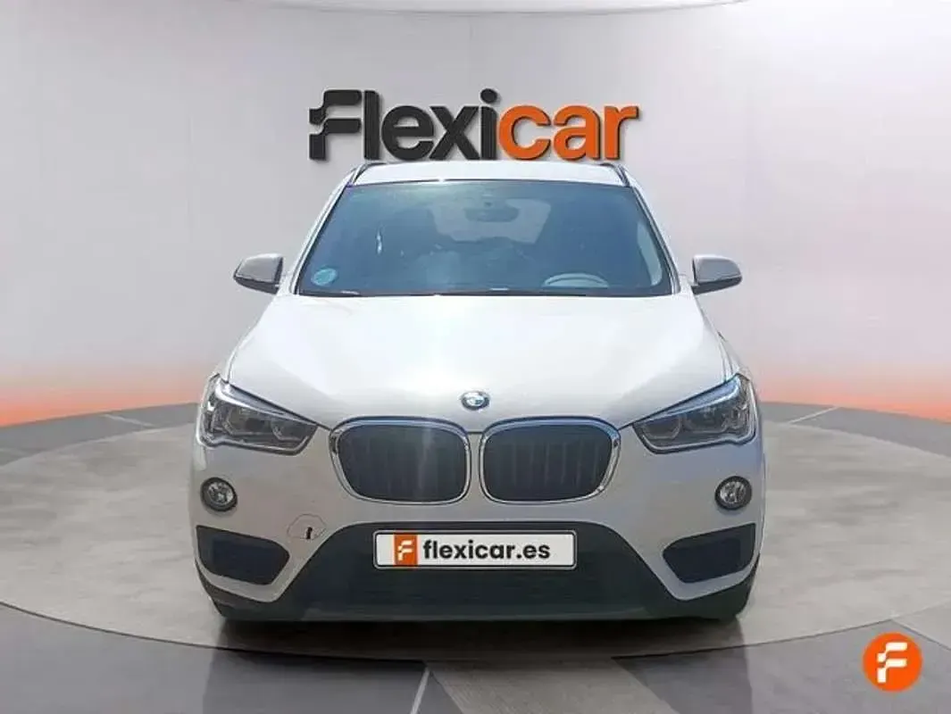 Usado BMW X1 150 CV (110 kW) 2020 Blanco SUV