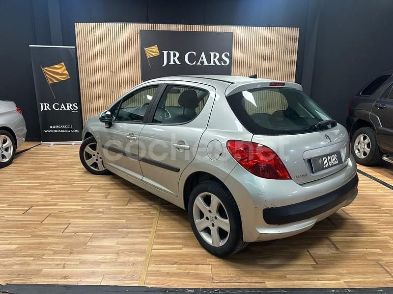 Usado Peugeot 207 Sport 95 CV (69 kW) 2008 Gris / plata Berlina
