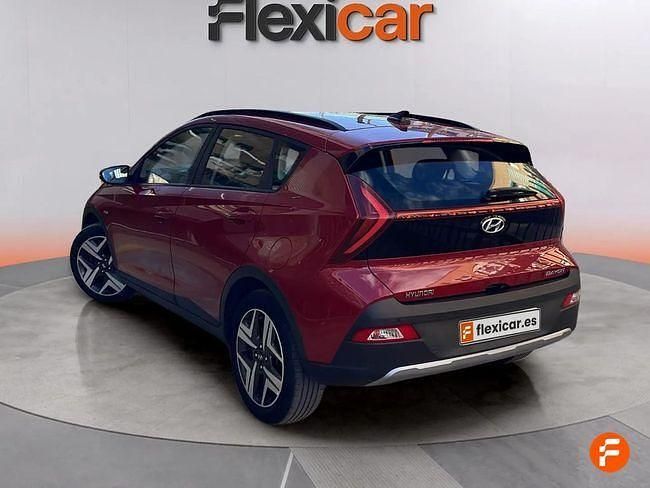 Usado Hyundai Bayon 100 CV (73 kW) 2022 Rojo SUV