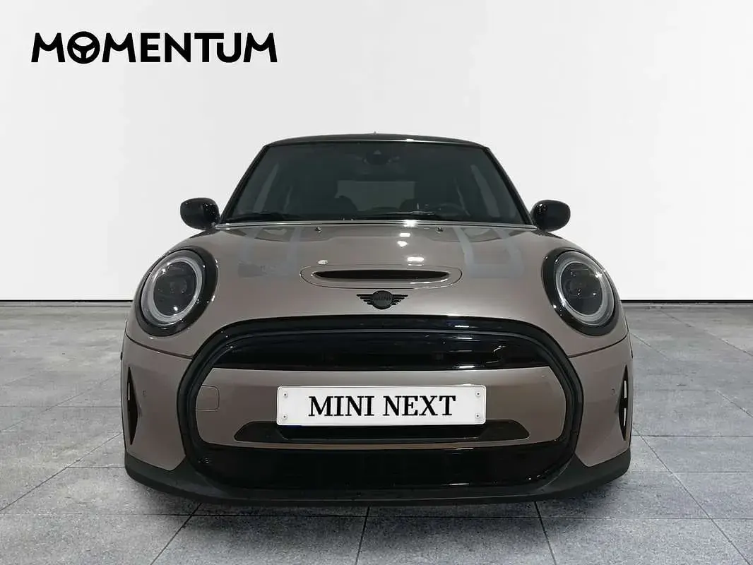 Usado Mini Cooper SE 135 kW (184 CV) 2022 Gris Utilitario