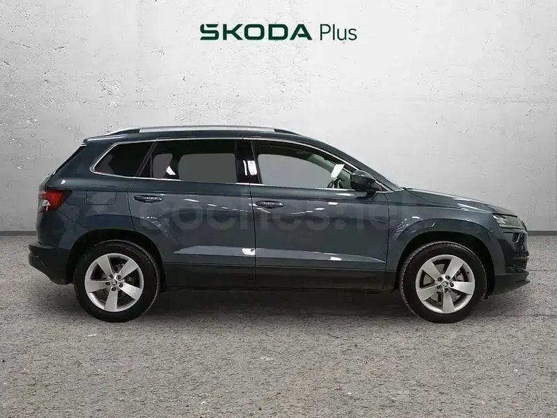 Usado Skoda Karoq Ambition 116 CV (85 kW) 2018 Gris / plata SUV