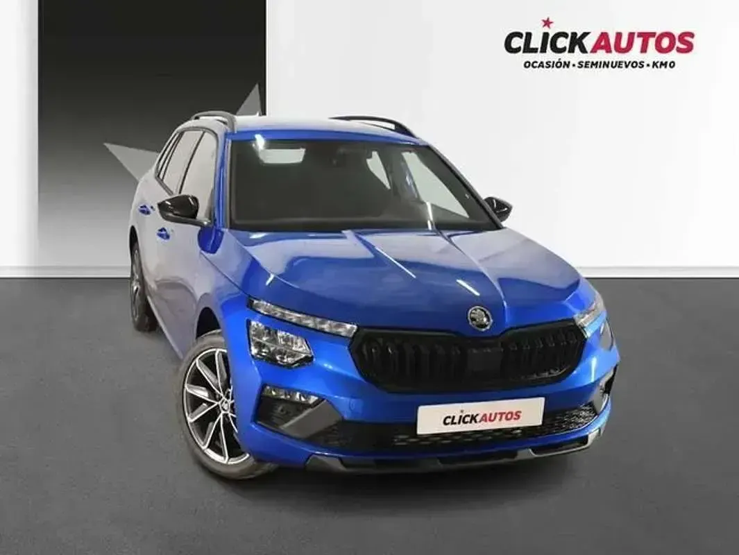 Usado Skoda Kamiq Sport 116 CV (85 kW) 2025 Azul SUV