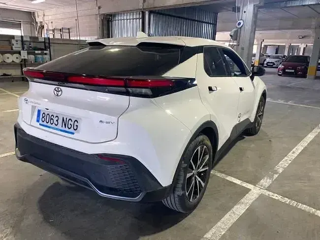 Usado Toyota C-HR Advance 140 CV (102 kW) 2025 Blanco SUV