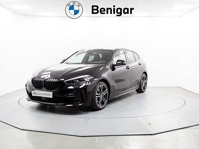 Usado BMW 118 Shadowline 150 CV (110 kW) 2024 Negro Utilitario