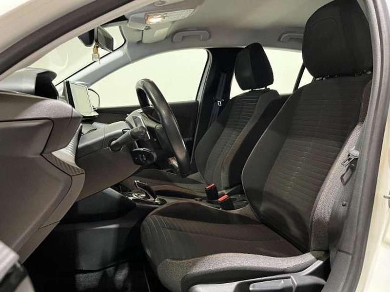 Usado Peugeot 208 Active 101 CV (74 kW) 2020 Blanco Utilitario