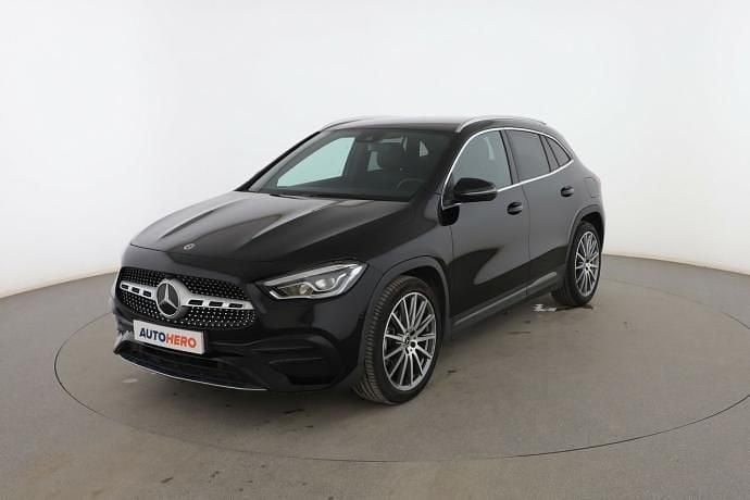Negro Usado 2021 Mercedes GLA200 AMG line SUV | 32.699 € (Buen precio) - Imagen 1/3