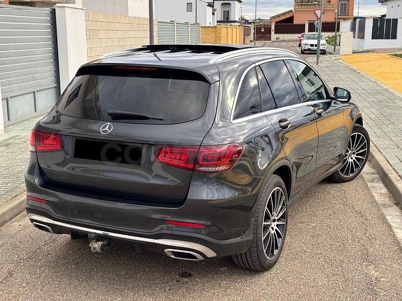 Usado Mercedes GLC220 194 CV (142 kW) 2020 Gris / plata SUV