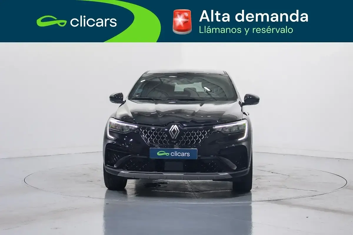 Usado Renault Arkana Techno 94 CV (69 kW) 2024 Negro SUV