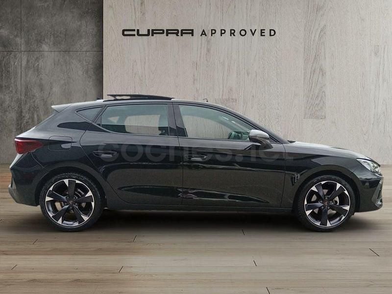 Usado Cupra Leon 150 CV (110 kW) 2024 Negro Berlina
