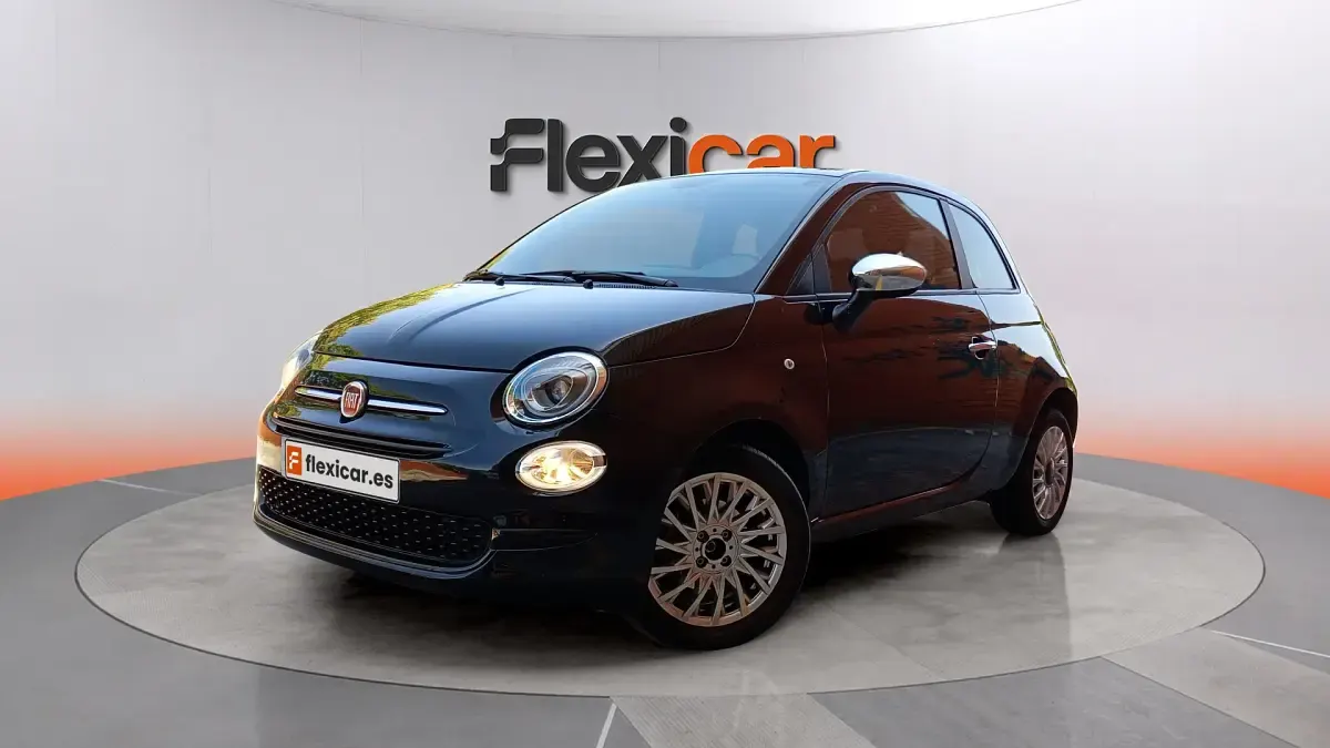 Usado Fiat 500 Club 71 CV (52 kW) 2023 Blanco Berlina