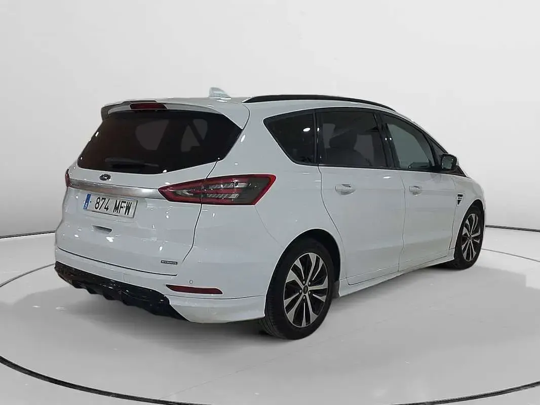 Usado Ford S-MAX ST-Line 190 CV (139 kW) 2023 Blanco Monovolumen