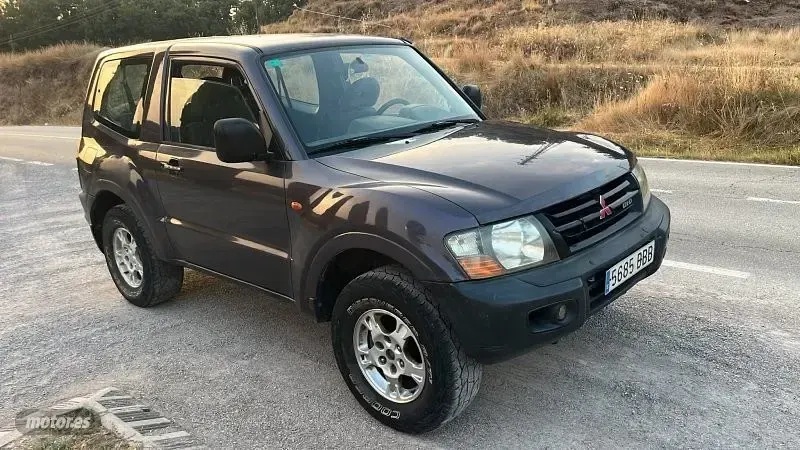 Usado Mitsubishi Montero 165 CV (121 kW) 2000 Azul claro SUV