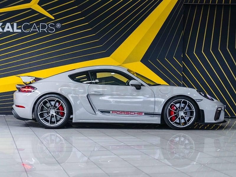 Usado Porsche 718 Cayman GT4 420 CV (308 kW) 2020 Gris / plata Coupe
